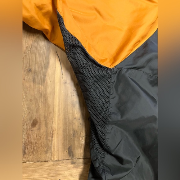 Cool weather outer by Marmot. Super sharp! - Picture 7 of 9